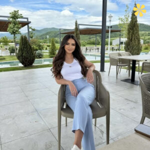 200+ Instagram Pic Captions to Make Your Photos Pop ZZ