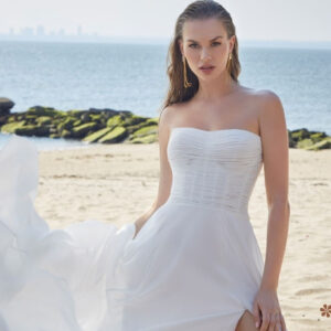 200+ Instagram Captions For White Dress That Dazzle and Delight ZZ