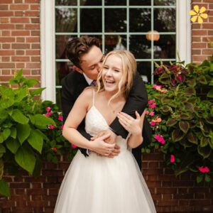 200+ 1 Year Anniversary Instagram Captions for Boyfriend Love Celebration ZZ