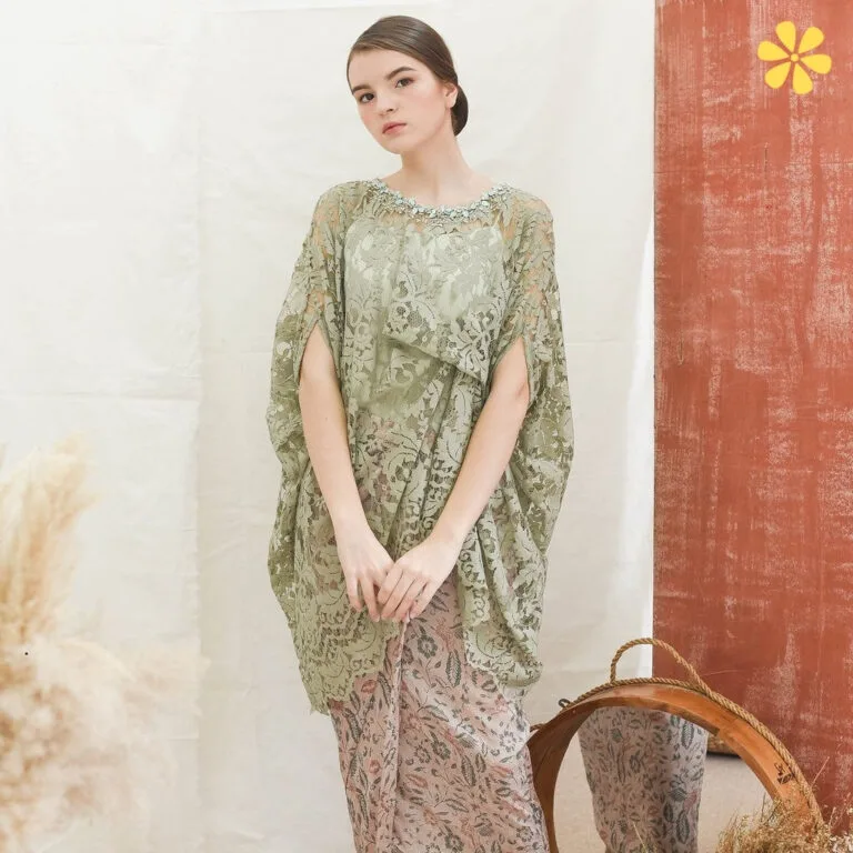 135+ Charming Kebaya Captions For Instagram And Quotes to Showcase Your Style