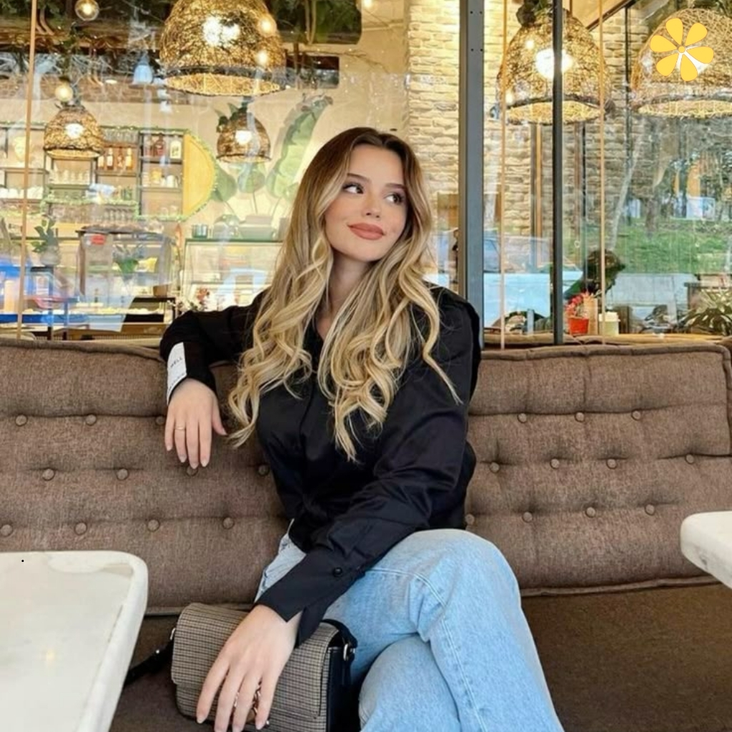 200+ Strong Woman Captions for Instagram to Inspire Confidence and Strength 7 Strong Woman Captions for Instagram