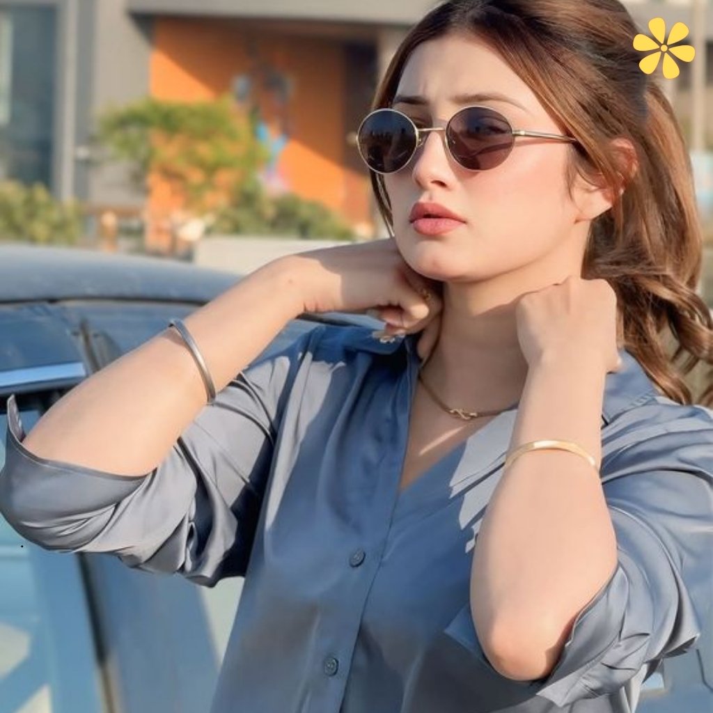 Attitude Captions For Instagram In Hindi