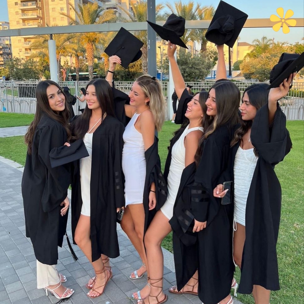 200+ Graduation Captions Instagram for Your Big Day Celebrations y 6 Graduation Captions Instagram