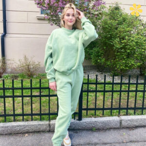 200+ Life Short Captions For Instagram That Inspire Positivity y