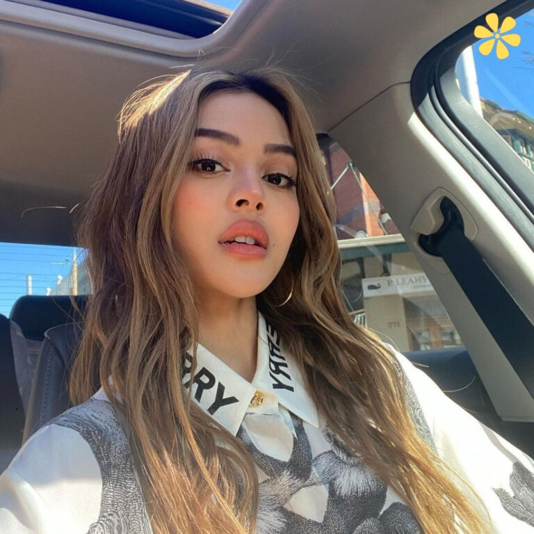 Selfies Captions For Instagram