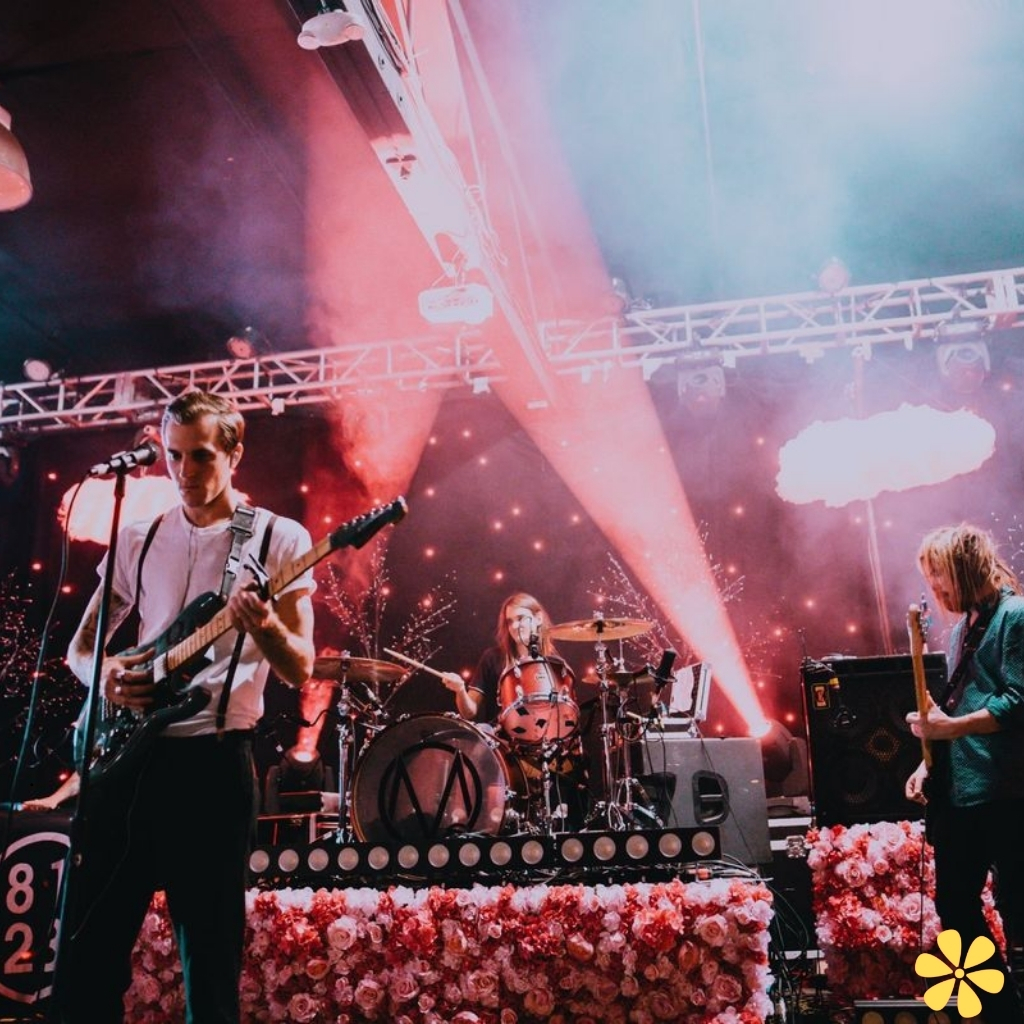 200+ The Maine Lyrics Captions for Your Next Post y 5 The Maine Lyrics Captions