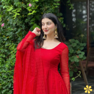 200+ Desi Hindi Captions to Add Charm and Wit to Your Social Media Moments