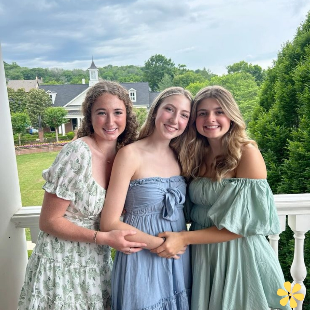 200+ Cousins Captions for Fun Memories and Unforgettable Moments Together y 1 Cousins Captions
