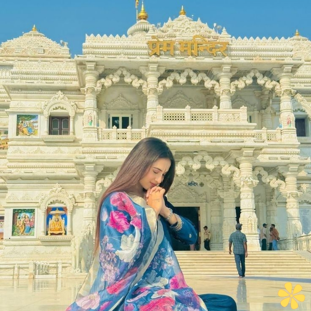 200+ Mandir Captions For Instagram That Inspire Spiritual Connection and Peace 6 Mandir Captions For Instagram