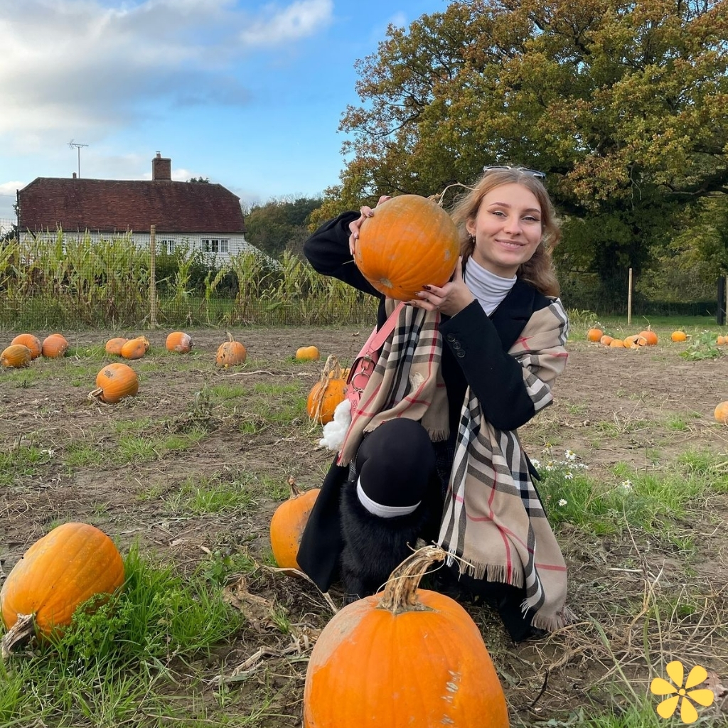 200+ Pumpkin Picking Captions For Instagram That Bring Fall Vibes Alive 1 Pumpkin Picking Captions For Instagram