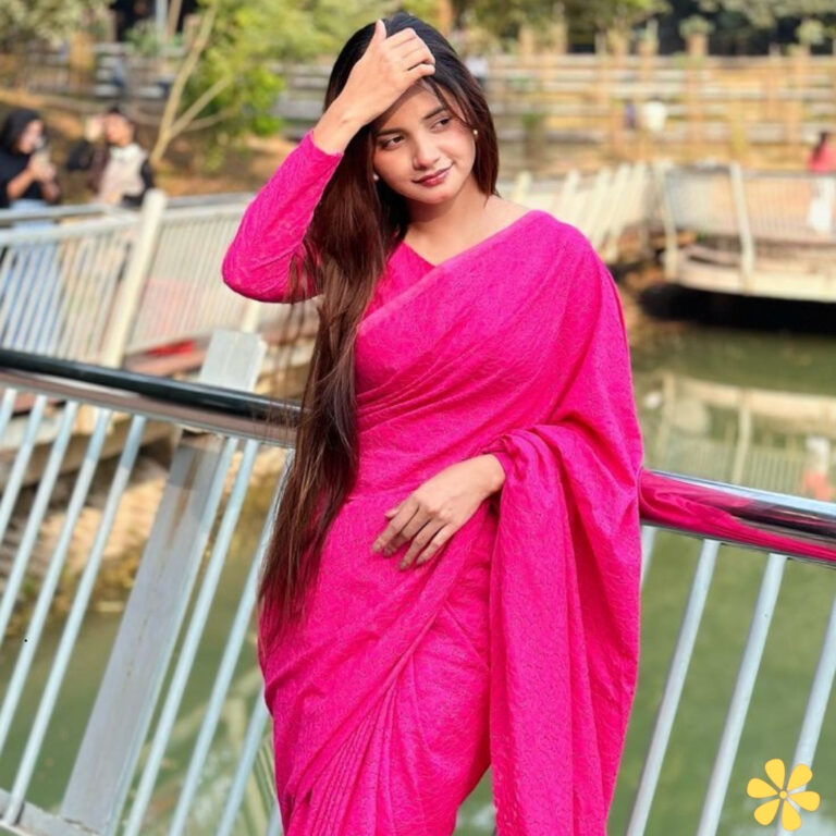 Sari Captions For Instagram