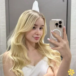 200+ Story Captions to Brighten Your Day and Spark Creativity