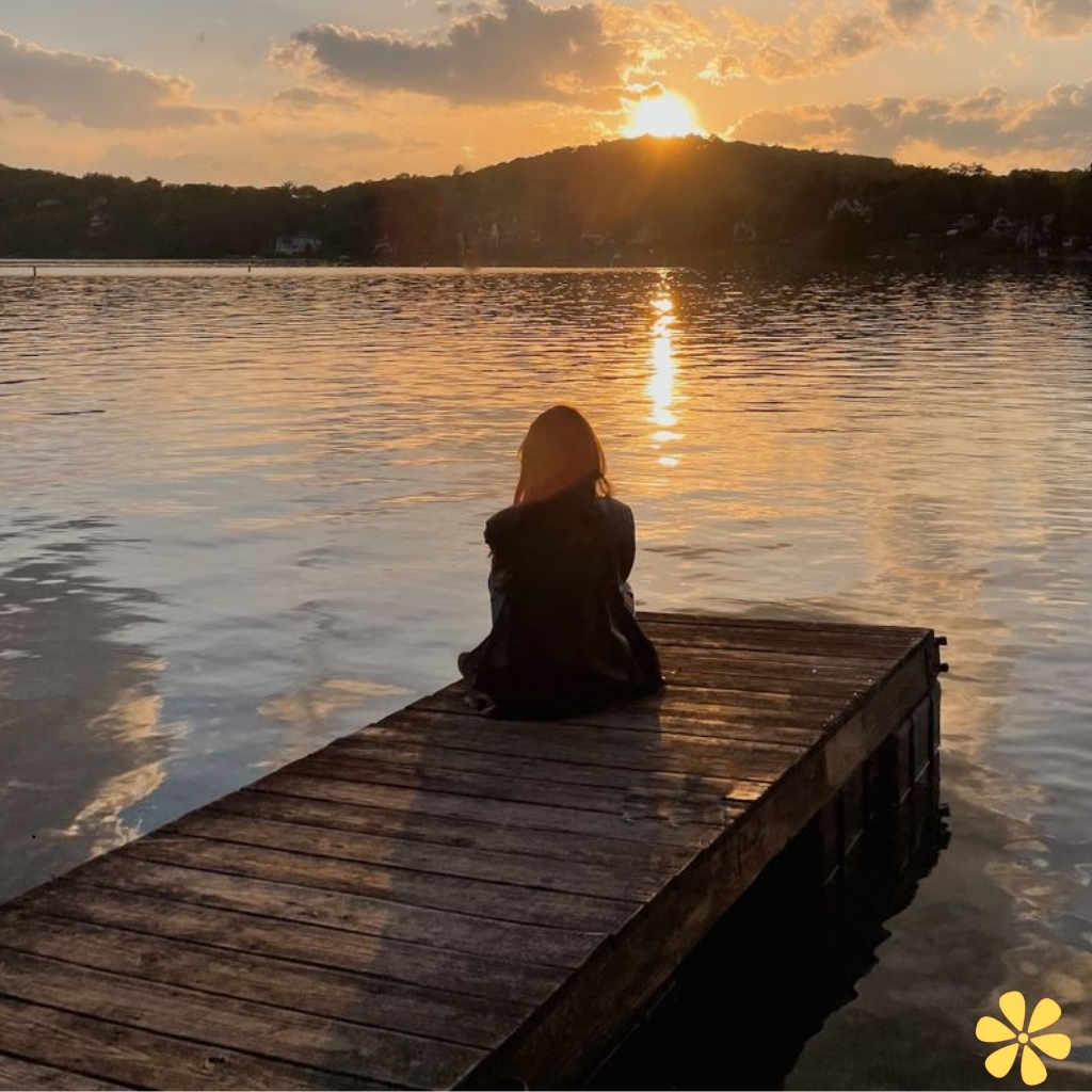 200+ Best Alone Captions for Self-Reflection and Embracing Solitude Moments y 15 Alone Captions