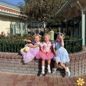 200+ Best Childhood Memories Captions to Spark Nostalgia and Joyful Reminiscing y