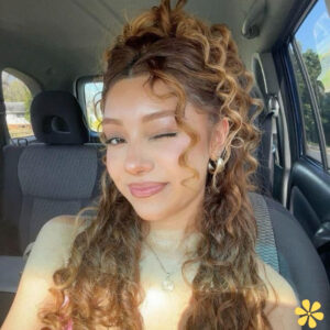 200+ Curly Hair Captions for Your Spirited Style and Stunning Vibes y